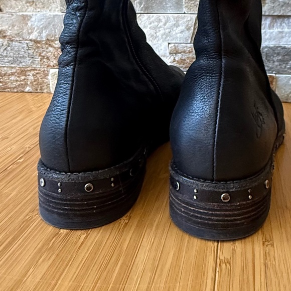John Fluevog Nicola Black Leather Mid-Shin Boots - Picture 7 of 16